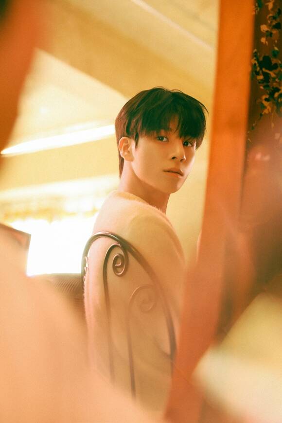 가수 정동원이 오는 2월 5일 신보를 발매한다. /쇼플레이엔터테인먼트