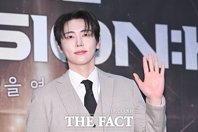 뮤지컬배우 서범석과 가수 MJ, 재윤, 김동준, 리키(왼쪽부터)가 5일 오전 서울 중구 프레스센터에서 열린 2026 뮤지컬 콘서트 ‘더 미션:K’ 기자간담회에 참석해 포즈를 취하고 있다. /서예원 기자