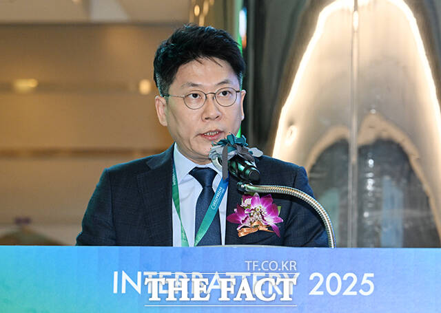 김동명 LG에너지솔루션 최고경영자(CEO)가 2026년을 에너지저장장치(ESS)와 원가 혁신 중심의 실질적 성과 창출 원년으로 삼겠다고 밝혔다. /박헌우 기자