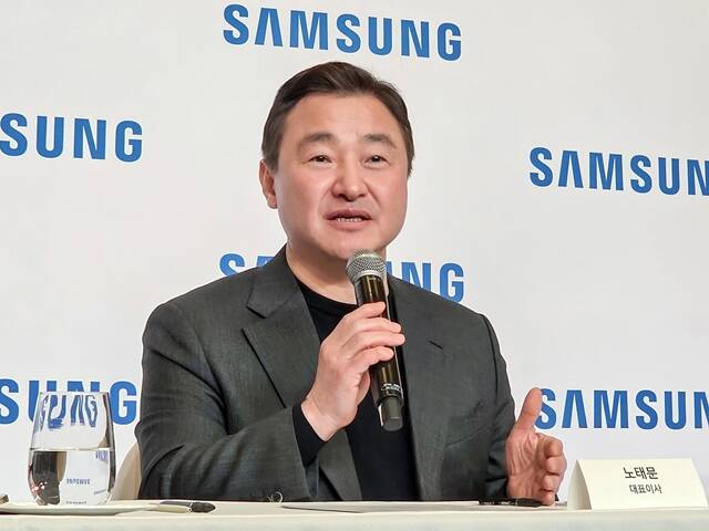 노태문 삼성전자 사장이 6일 미국 라스베이거스 CES 2026 현장에서 열린 국내 기자간담회에서 발언을 하고 있다. /삼성전자