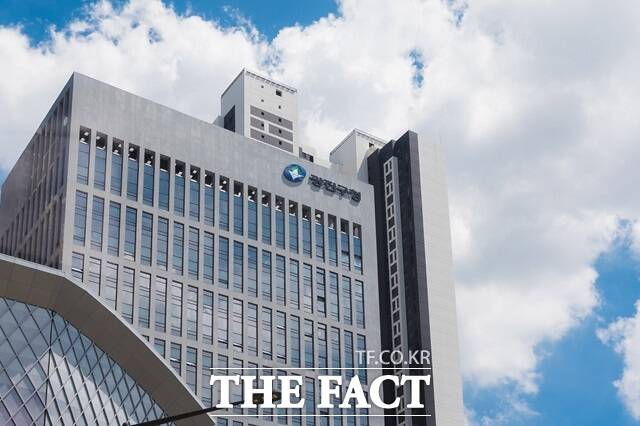 서울 광진구(구청장 김경호)는 관내 구립도서관 8곳을 한파 쉼터로 지정하고 오는 3월 15일까지 운영한다고 6일 밝혔다./서울시