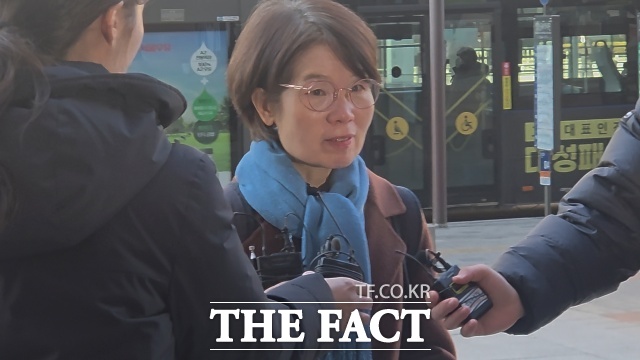 김용원 국가인권위원회(인권위) 상임위원의 직무유기 혐의를 수사하고 있는 경찰이 6일 남규선 전 인권위 상임위원을 불러 조사했다./김영봉 기자