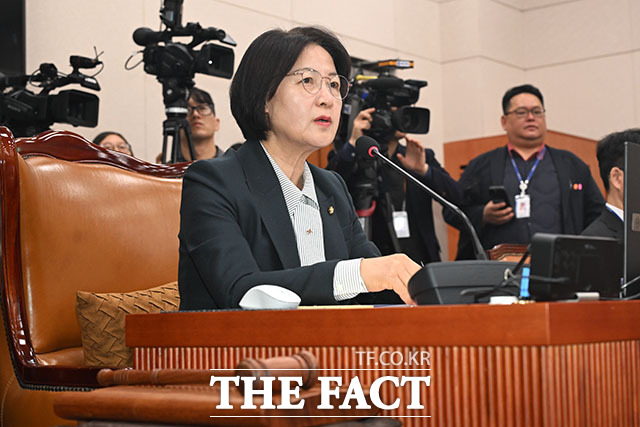 '2차 종합 특검법 및 통일교 특검법 논의' 새해 첫 법사위 개의.