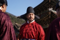  '왕과 사는 남자' 유지태, 권력자 한명회 변신…스틸 공개