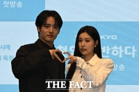  아카소 에이지·강혜원 '첫입에 반하다', 익숙한 맛으로 출격(종합)