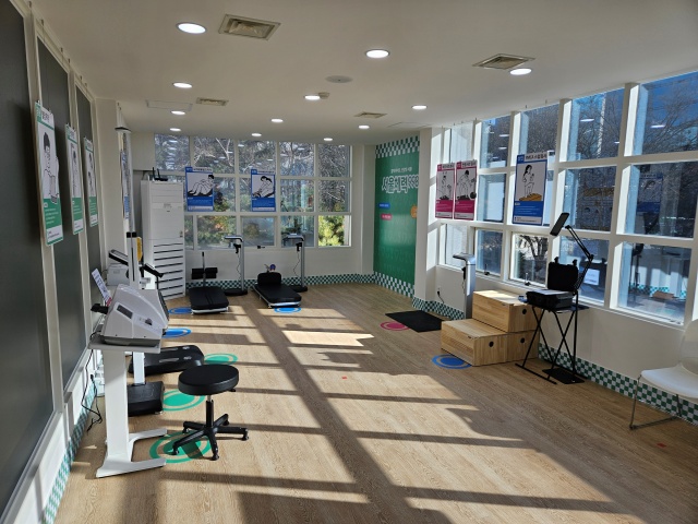 서초구는 '서초구 서울체력9988 체력인증센터'를 7일 개소하고 본격 운영에 들어갔다./서초구