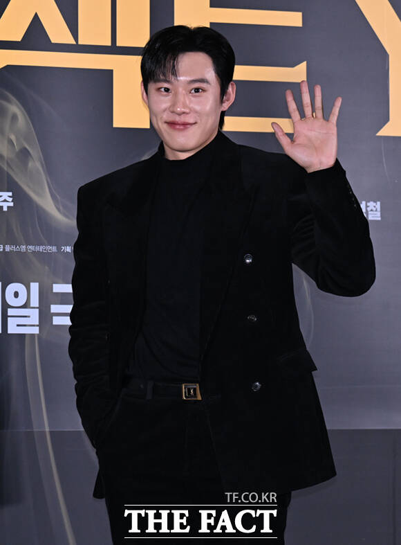 김성철은 절대악의 토사장 역을 맡아 빌런으로 강렬한 존재감을 발산한다. /이새롬 기자