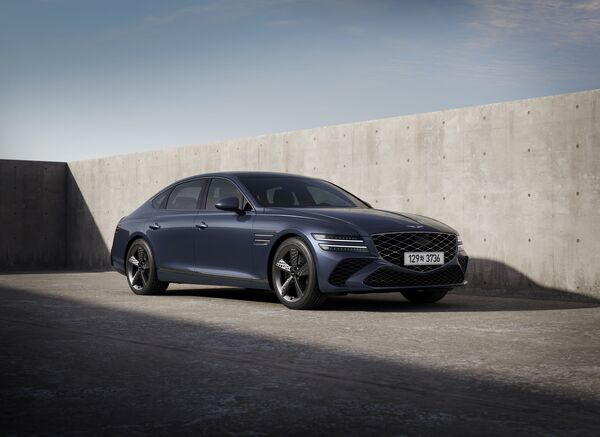 2026 G80 스포츠 패키지 세레스 블루. /제네시스