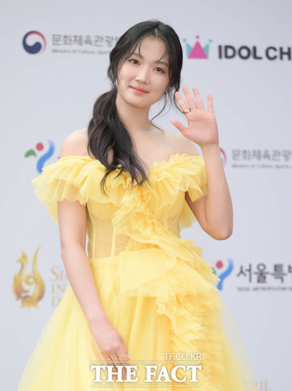 배우 김혜윤이 SBS 새 금토드라마 '오늘부터 인간입니다만'으로 배우 로몬과 호흡을 맞춘다. /더팩트 DB