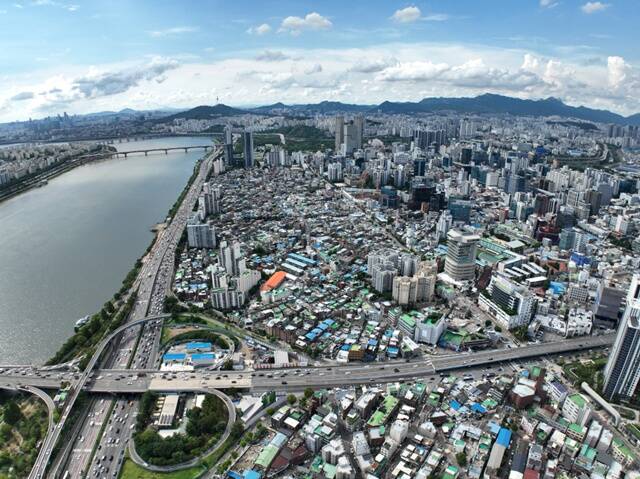 대우건설이 성수4지구 재개발 사업에 출사표를 던졌다. /대우건설