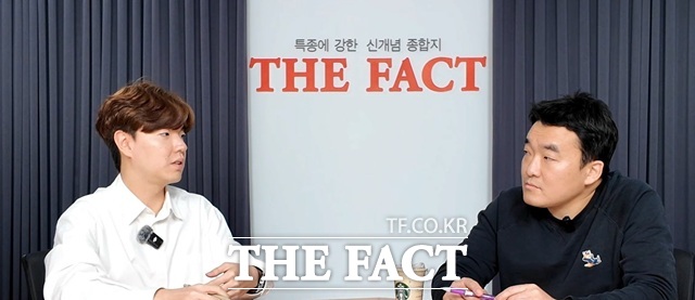 ‘공대에 미친 중국–의대에 미친 한국, 인재전쟁’(인재전쟁) 다큐멘터리를 연출한 정용재 PD(왼쪽)를 만나 문제의식의 출발점과 진단을 들어봤다. /서울 마포구=오승혁 기자