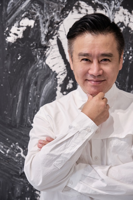 배우 이광기의 특별한 장인 사랑이 훈훈한 화제를 모으고 있다. 이광기는 사위인 축구 국가대표 정우영(우니온 베를린)의 경기를 직접 응원하기 위해 독일 베를린을 처음 방문했다. /더팩트 DB