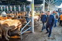  예천군, 가축경매시장 현장점검…한우 가격 동향·운영 실태 살펴