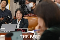  2차 종합특검법, 법사위 통과…국힘 