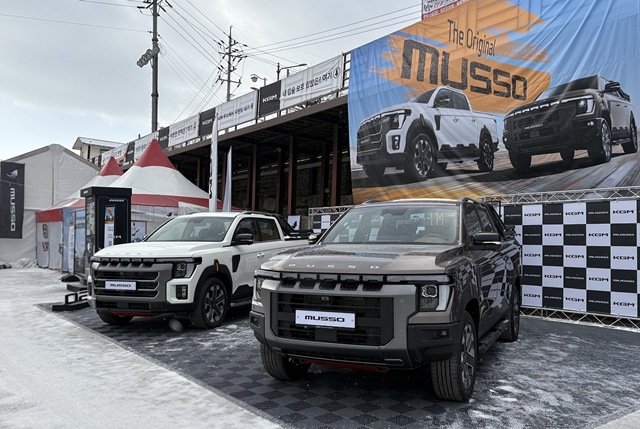 KG모빌리티(KGM)는 문화체육관광부가 선정한 글로벌 축제 '2026 화천산천어축제'에 참가해 신형 '무쏘'를 경품으로 제공한다고 13일 밝혔다. /KGM