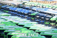  '서울 시내버스 총파업'…멈춰 선 시민들의 발 [TF포착]