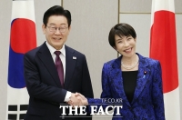  李 균형 외교 점수는…'민감 의제' 피한 한일정상회담