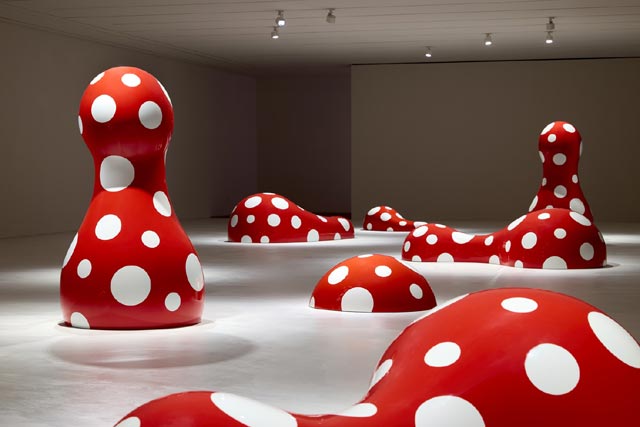 세화미술관은 15일 현대미술 거장 '야요이 쿠사마' 작가의 작품으로 기획한 '세화컬렉션: 새로운 세계를 향한 이정표' 소장품전을 오는 3월 1일까지 연장 전시한다. /세화미술관