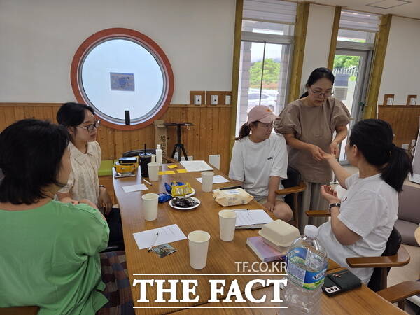 금산군 작은도서관 프로그램 운영 모습 /금산군