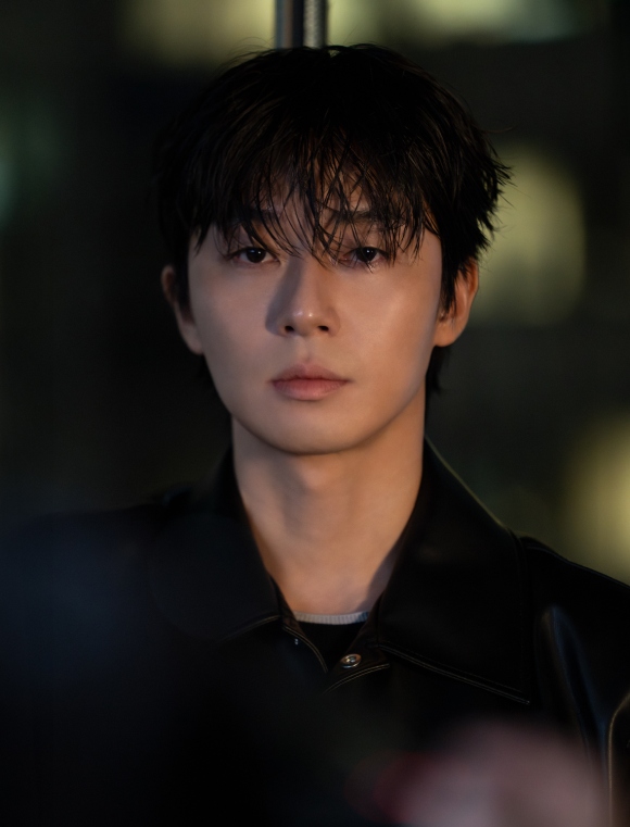 배우 박서준이 <더팩트>와 만나 JTBC '경도를 기다리며' 종영 인터뷰를 진행했다. /어썸이엔티