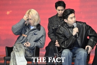  난처한 질문에 심각해진 박재범 [포토]