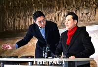  ‘쌍특검법’ 수용 촉구하며 단식농성 돌입한 장동혁 대표 [TF사진관]