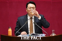  '2차 종합특검 반대'… 천하람, 약 18시간 무제한 토론 [TF사진관]