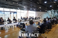   K리그 슈퍼컵, 20년 만에 부활...김해·용인·파주 K리그 가입 최종 승인