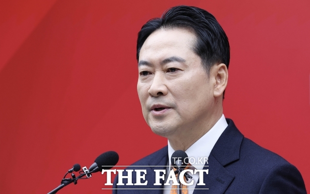 더불어민주당에 통일교·공천헌금 쌍특검 수용을 요구하며 단식 농성을 벌이는 장동혁 국민의힘 대표가 단식 4일차인 18일 