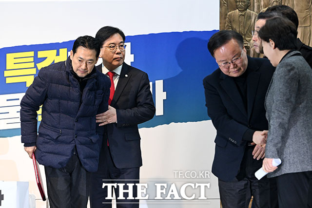 단식농성 5일째 맞은 장 대표.