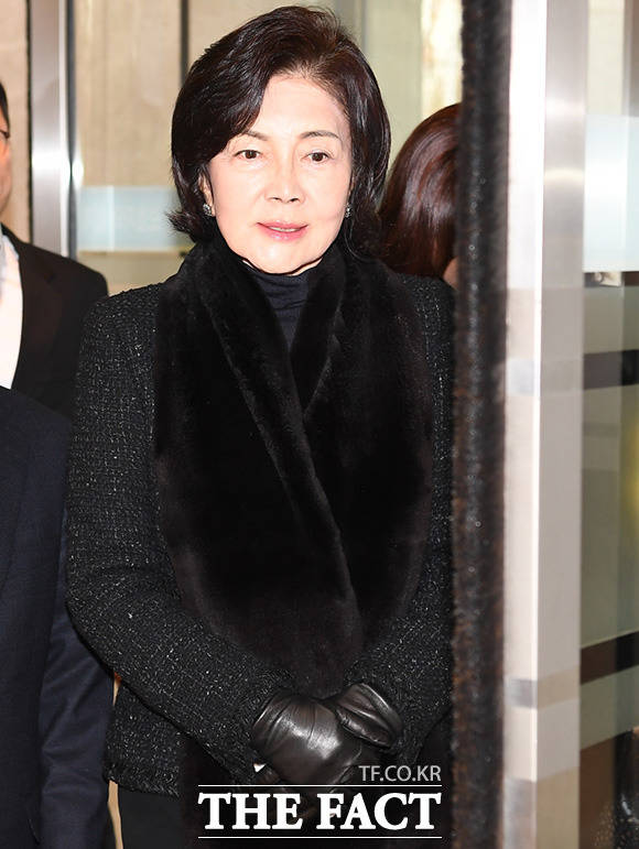 홍라희 리움미술관 명예관장이 삼성전자 주식 1500만주를 처분한다. /더팩트DB