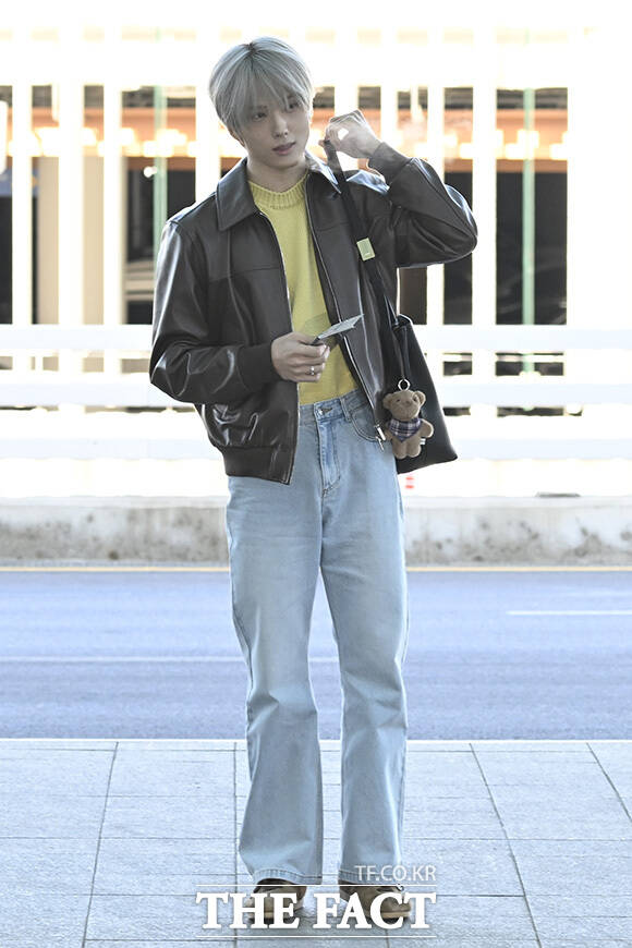 팬들의 식사를 묻는 지성.