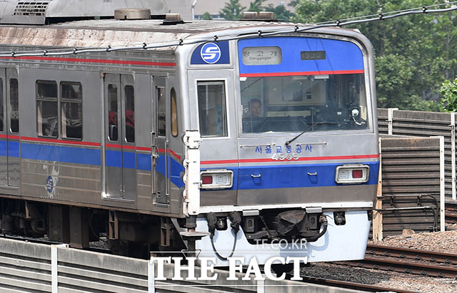 서울교통공사는 20일부터 다음 달 4일까지 신임 사장 공개 모집을 진행한다고 밝혔다. /더팩트 DB