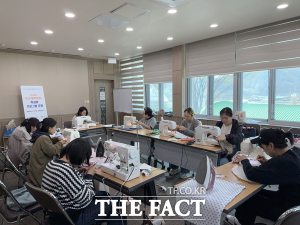 지난해 금산군 평생학습센터에서 진행된 교육 프로그램 운영 모습. /금산군