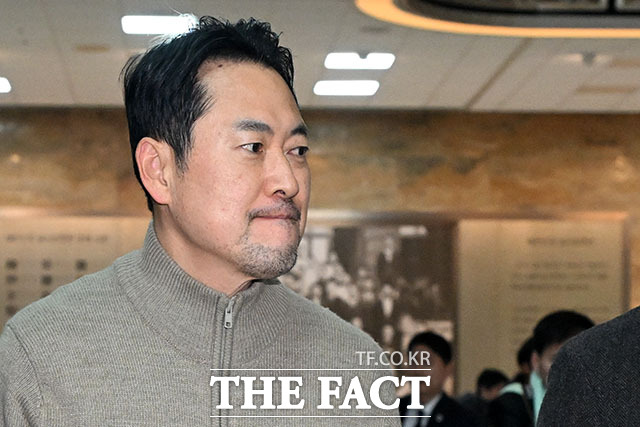 장동혁 국민의힘 대표의 단식이 장기화되면서 보수 결집 효과가 가시화되고 있다는 분석이 나온다. /남용희 기자