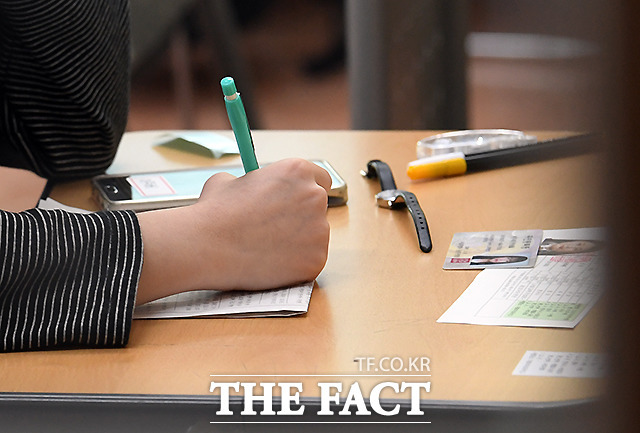 21일 금융감독원에 따르면 올해 공인회계사 제1차 시험 응시자는 1만4614명으로 집계됐다. 사진은 기사 내용과 무관함. /더팩트 DB