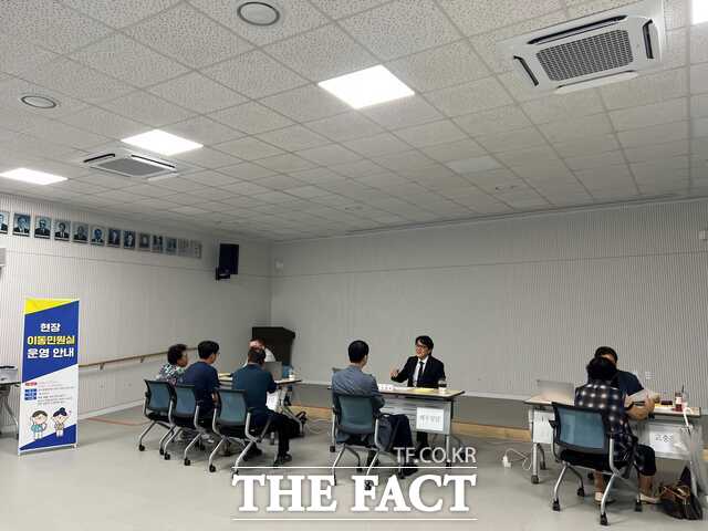 지난해 당진시 송악읍 이동민원실 운영 현장. /당진시