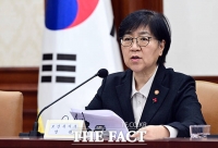  권역책임의료기관 최종치료 역량 강화방안 발언하는 정은경 장관 [포토]