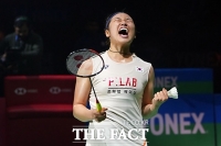  안세영, 우리가 다시 맞이한 '여제의 시대' [박호윤의 IN&OUT]