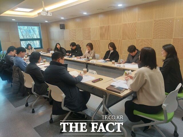 22일 오후 대전시교육청 재난안전상황실에서 아동보호구역 지정 및 CCTV 설치 확대를 위한 관계기관 실무협의회가 열리고 있다. /대전시교육청