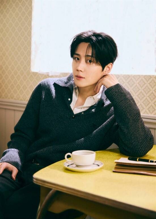 배우 김선호가 <더팩트>와 만나 최근 공개된 넷플릭스 오리지널 시리즈 이 사랑 통역 되나요? 공개 기념 인터뷰를 진행했다. /넷플릭스