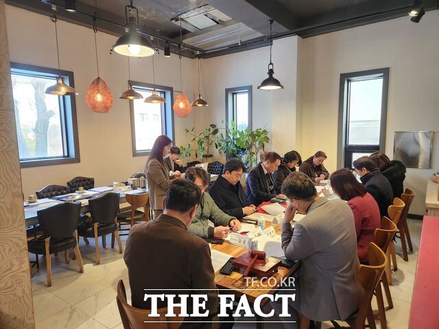 23일 충남교육청의 장애공감문화 확산을 위한 장애인식개선위원회가 열리고 있다. /충남교육청