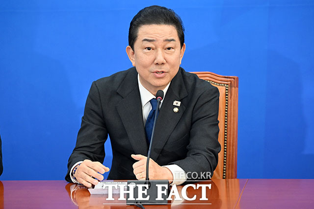 서울경찰청 공공범죄수사대는 지난 22일 오후 2시부터 오후 9시57분께까지 정치자금법 위반 등 혐의를 받는 김병기 무소속 의원의 배우자 이모 씨를 불러 피의자 조사를 실시했다. /남용희 기자