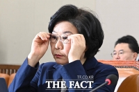  '수많은 논란 속 힘겹게 앉은 후보자석'...긴장된 표정의 이혜훈 [TF사진관]