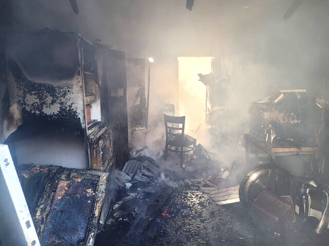 25일 오전 10시 20분 포항시 남구 장기면의 목조 단독주택에서 화재가 발생해 거주하던 60대 남성 1명이 숨졌다. /경북소방본부