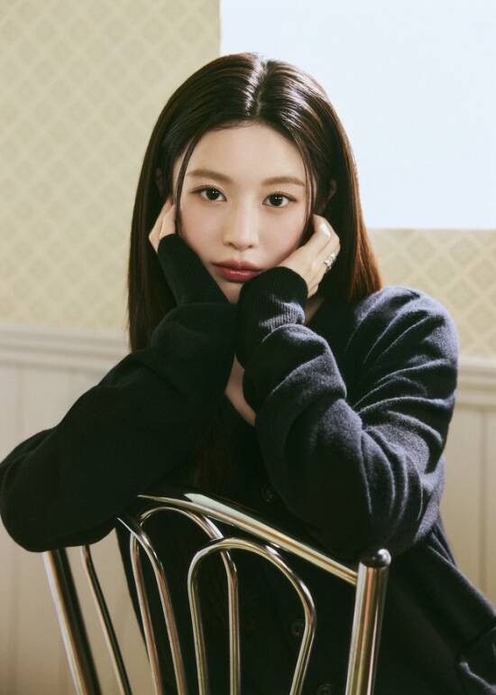 배우 고윤정이 <더팩트>와 만나 넷플릭스 오리지널 시리즈 이 사랑 통역 되나요? 공개 기념 인터뷰를 진행했다. /넷플릭스