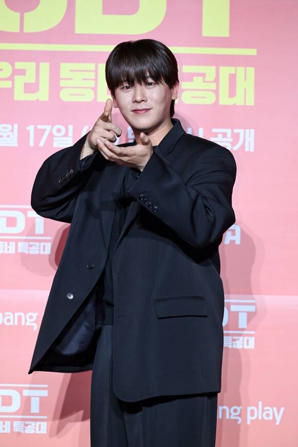 배우 이정하가 국방의 의무를 이행하기 위해 오늘(26일) 해병대에 입소한다. /서예원 기자