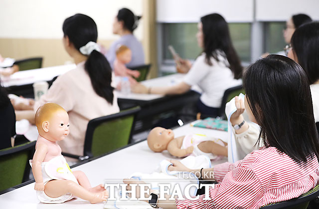 송파구는 지난해 출생아 수가 3603명으로 서울 자치구 중 가장 많았다. /송파구청