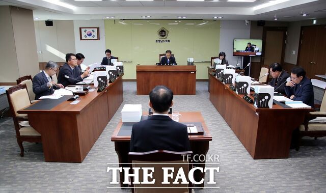 27일 충남도의회 제363회 임시회 제2차 건설소방위원회가 열리고 있다. /충남도의회