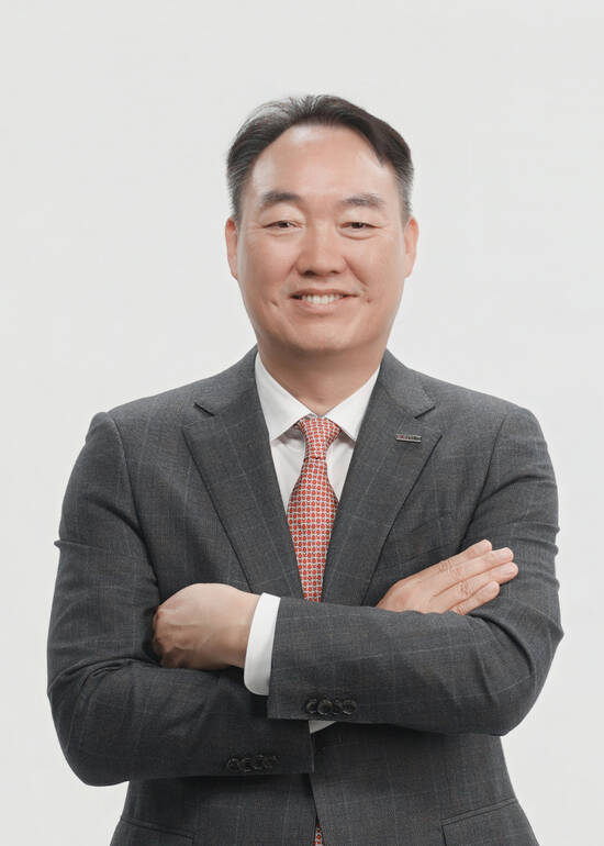 보령컨슈머헬스케어가 정웅제 보령 영업부문장을 대표이사로 선임했다고 28일 밝혔다. 사진은 정 대표이사. /보령